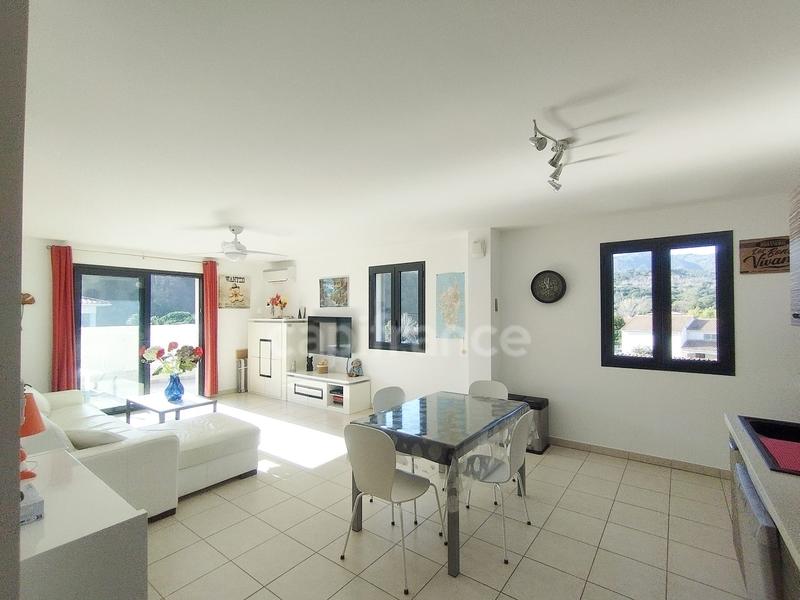 Appartement - 58 m² - 2 pièces