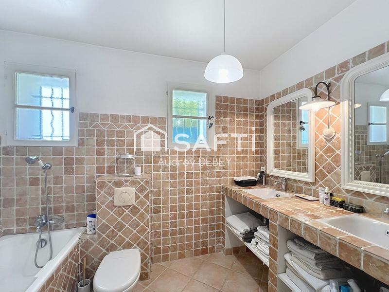 Maison - 155 m² - 5 pièces