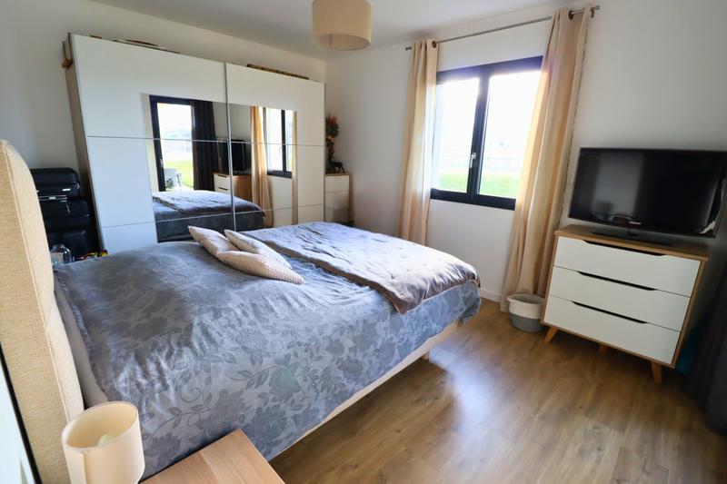 Maison - 95 m² - 3 pièces