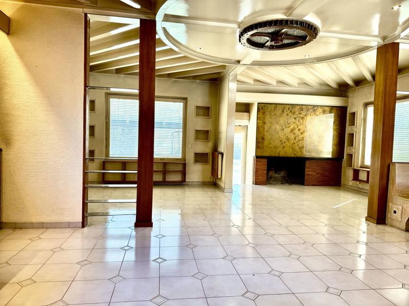 Maison - 190 m² - 6 pièces