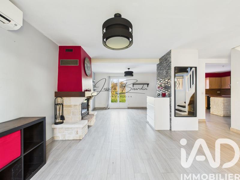 Maison - 100 m² - 5 pièces