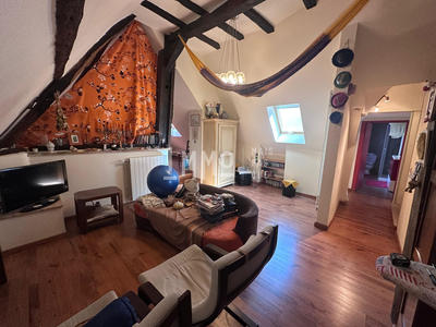 Maison - 154 m² - 8 pièces