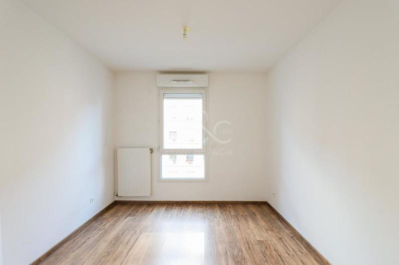 Appartement - 84 m² - 4 pièces