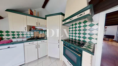 Appartement - 65 m² - 4 pièces