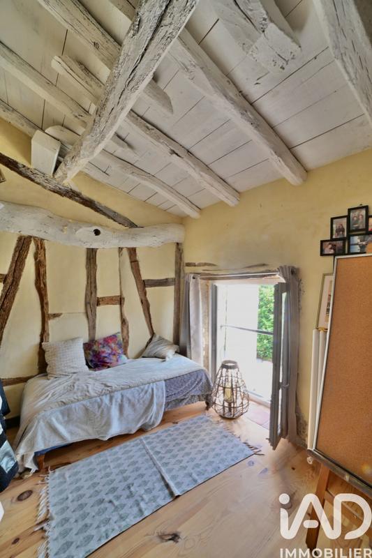 Maison - 706 m² - 16 pièces