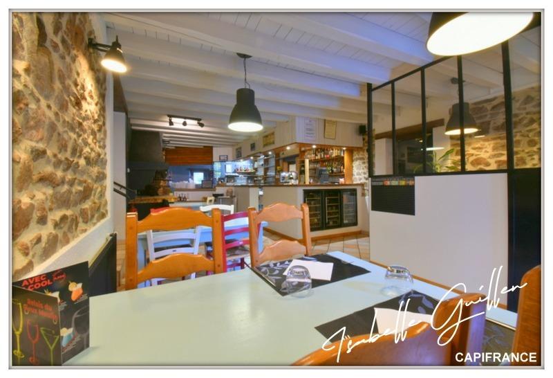 Propriété - 301 m² - 5 pièces