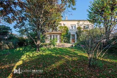 Maison - 143 m² - 6 pièces