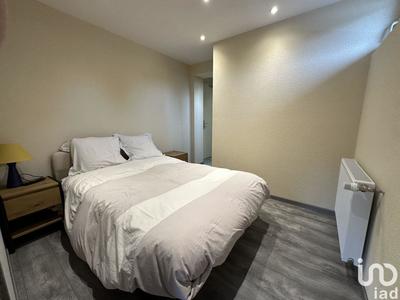 Local commercial - 617 m²