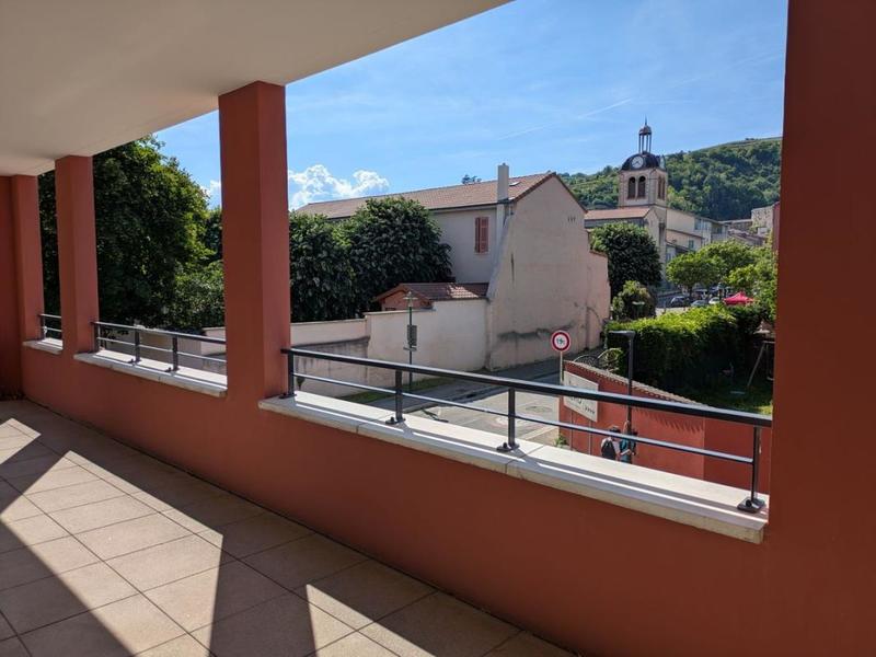 Appartement - 186 m² - 4 pièces