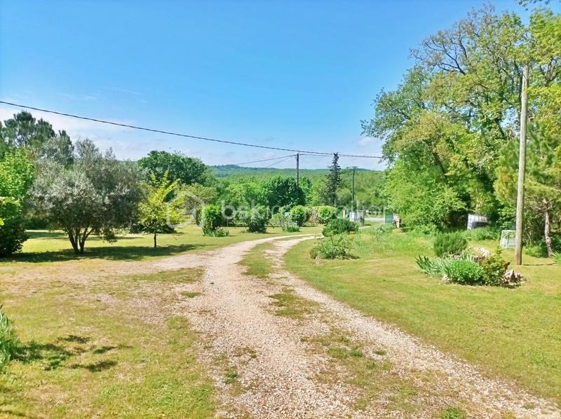 Maison traditionnelle - 157 m² - 6 pièces