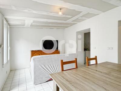 Immeuble - 130 m² - 7 pièces