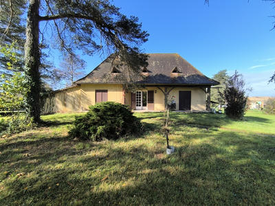 Maison - 142 m² - 6 pièces