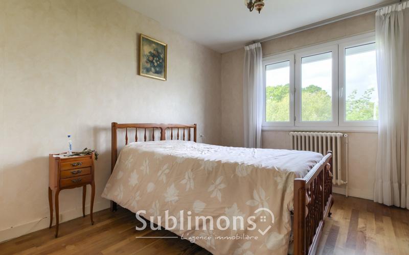 Maison traditionnelle - 125 m² - 6 pièces