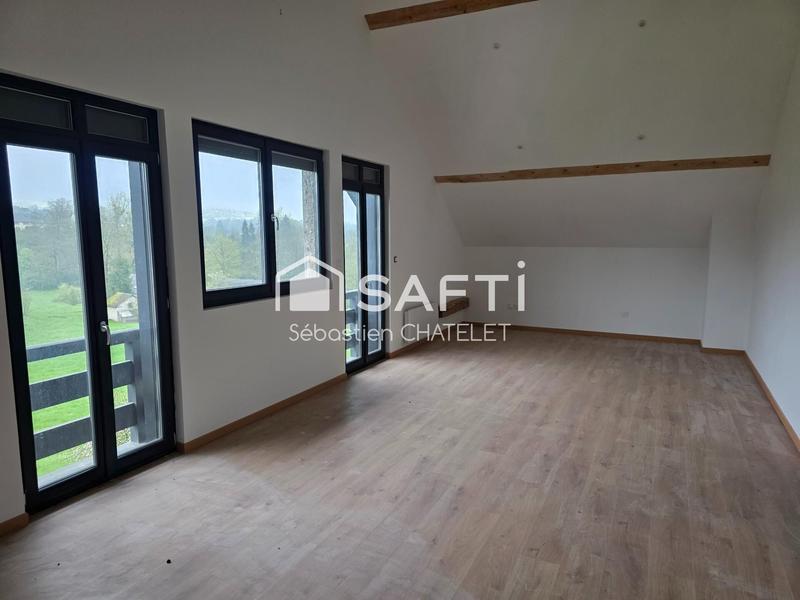 Appartement - 95 m² - 3 pièces