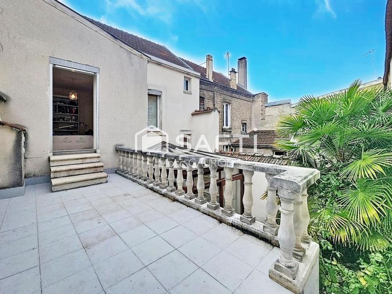 Maison de ville - 145 m² - 7 pièces