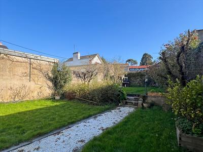 Maison - 121 m² - 5 pièces