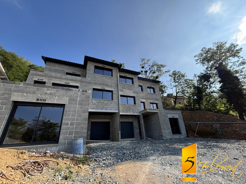 Villa - 170 m² - 5 pièces