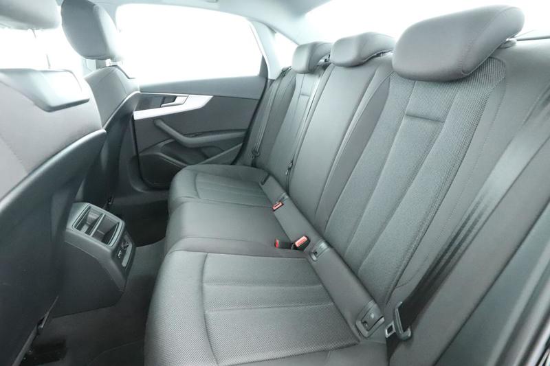 Audi A4 35 Tfsi s tronic 7 150 ch