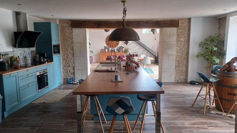 Maison - 457 m² - 11 pièces