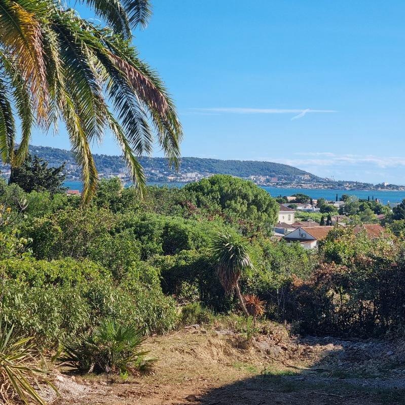 Terrain constructible - 1 210 m²