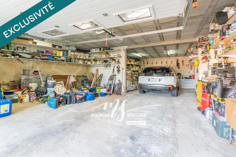 Maison - 215 m² - 7 pièces