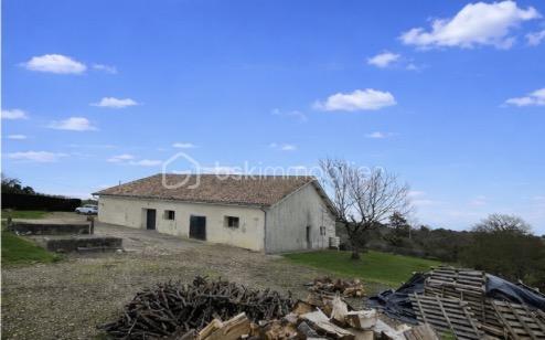 Demeure - 239 m² - 10 pièces