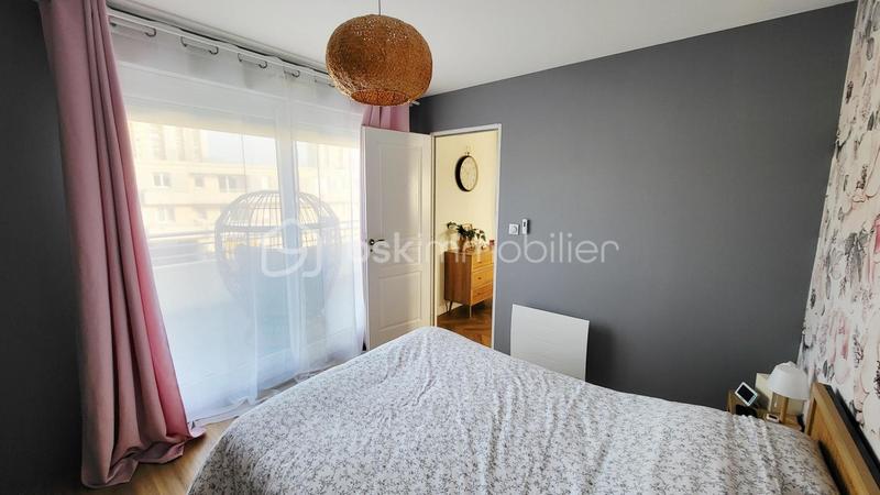 Appartement - 96 m² - 5 pièces