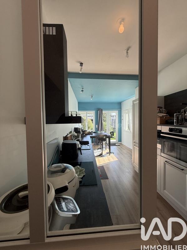 Maison - 168 m² - 8 pièces