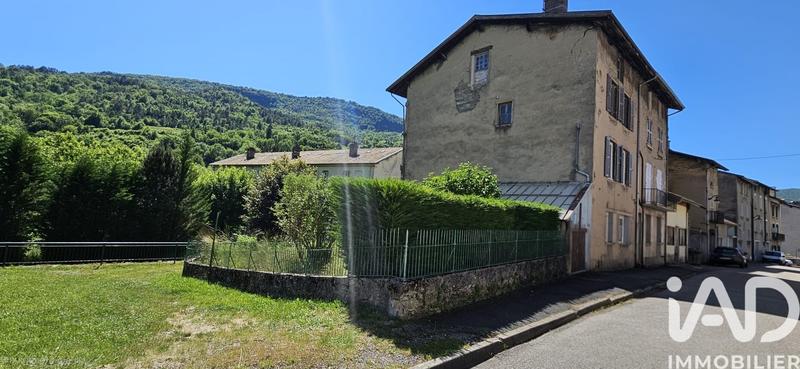 Maison - 174 m² - 8 pièces