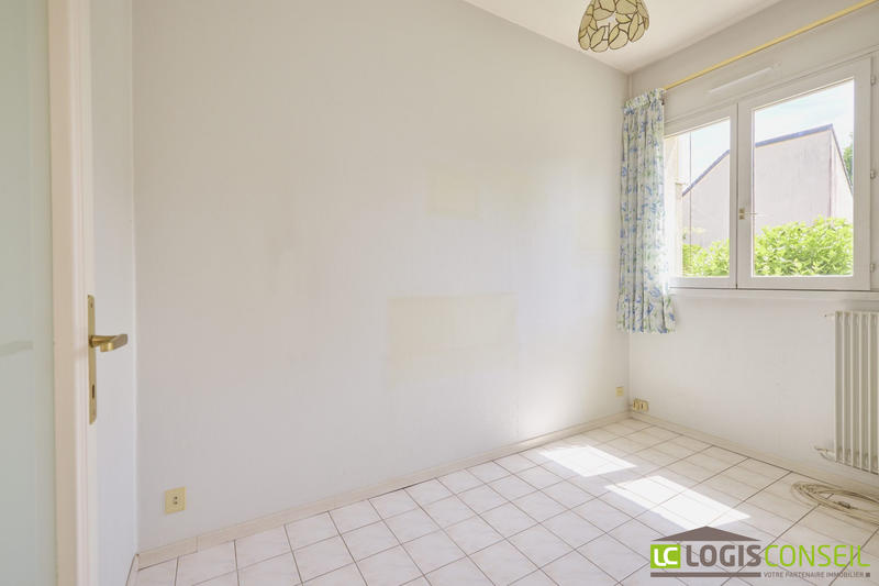 Maison traditionnelle - 125 m² - 5 pièces