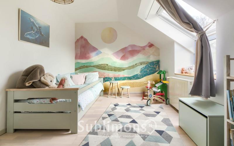 Maison - 270 m² - 8 pièces