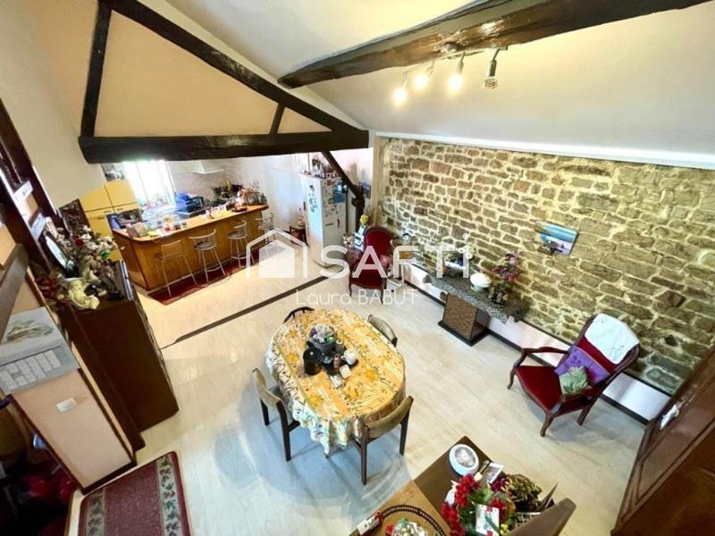 Maison - 167 m² - 6 pièces