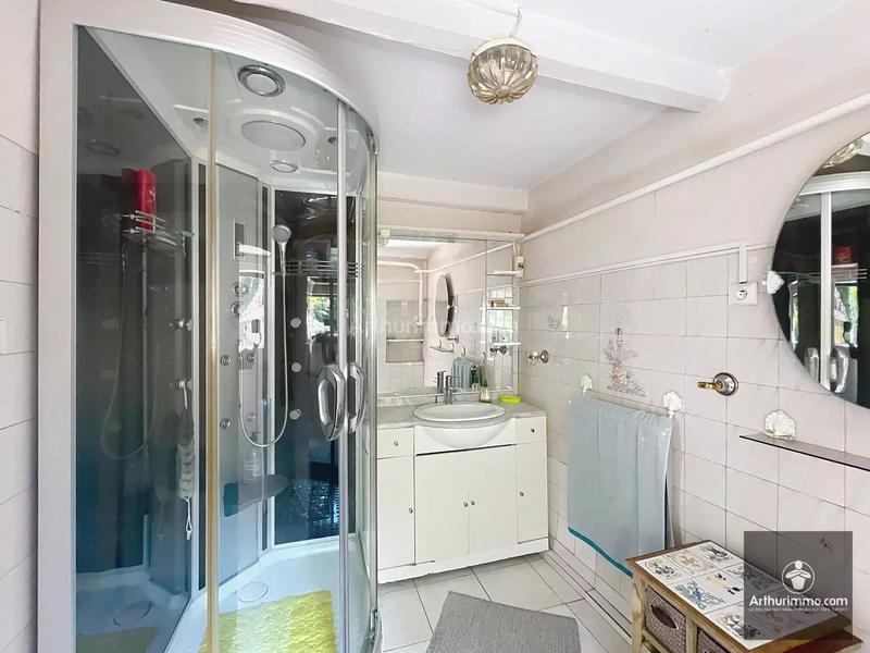 Maison - 102 m² - 5 pièces