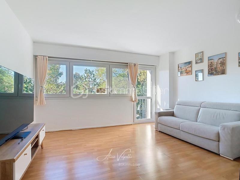 Appartement - 70 m² - 4 pièces