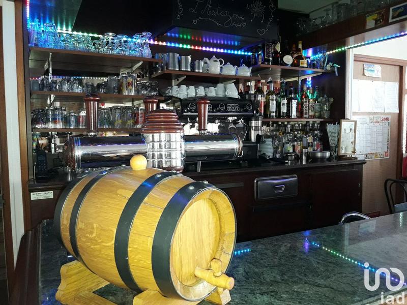 Local commercial - 451 m²