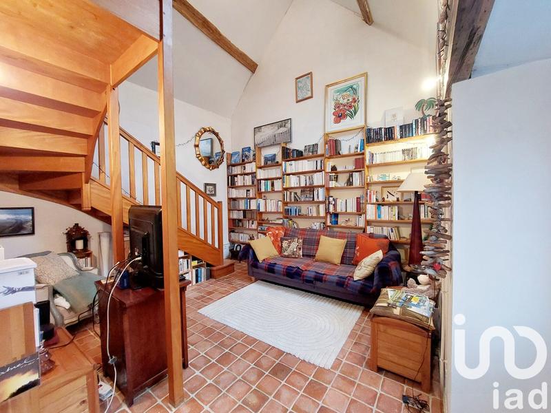 Maison - 151 m² - 8 pièces