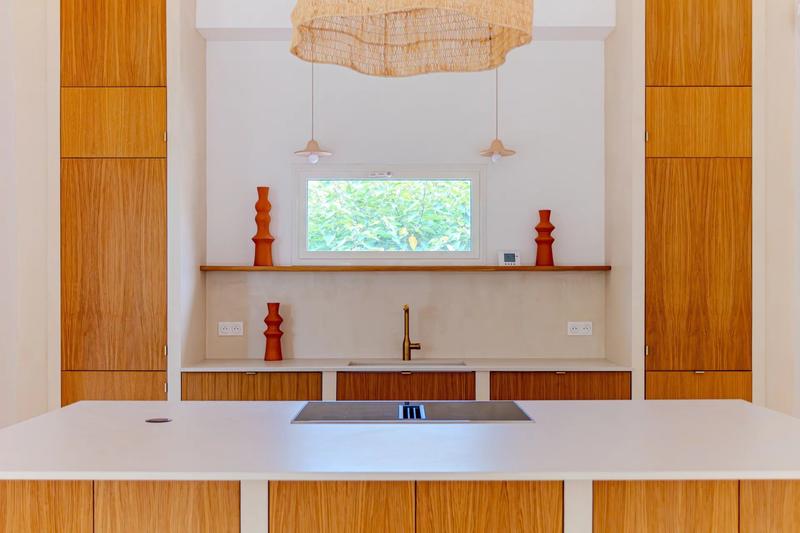 Maison - 237 m² - 6 pièces