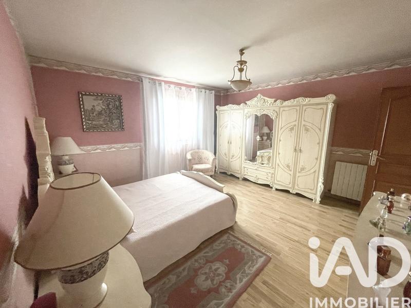 Maison - 193 m² - 8 pièces