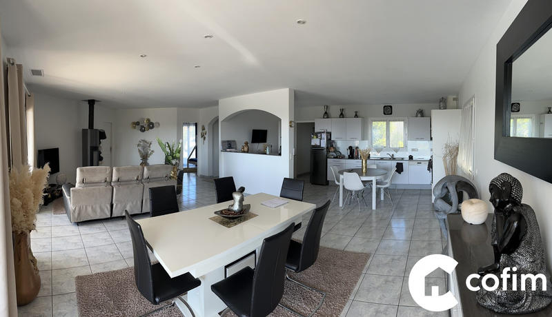 Maison - 175 m² - 7 pièces