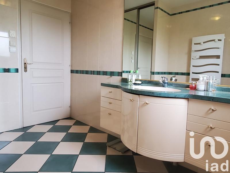 Maison - 113 m² - 5 pièces