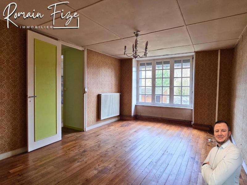 Maison - 210 m² - 6 pièces