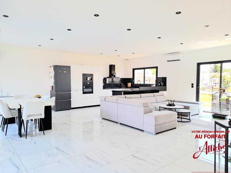 Maison - 126 m² - 4 pièces