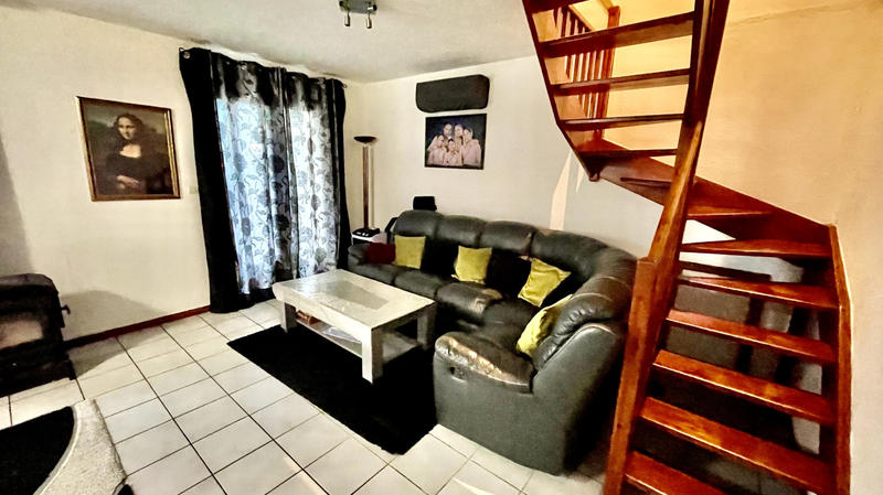 Maison - 85 m² - 4 pièces