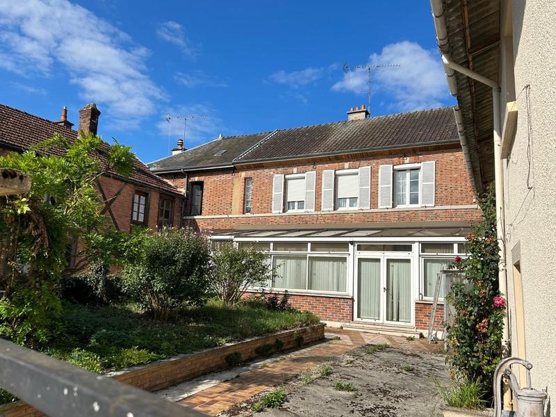 Maison ancienne - 162 m² - 7 pièces