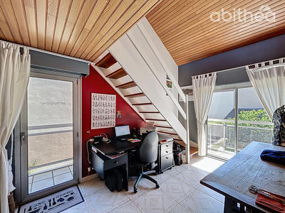 Maison - 156 m² - 7 pièces