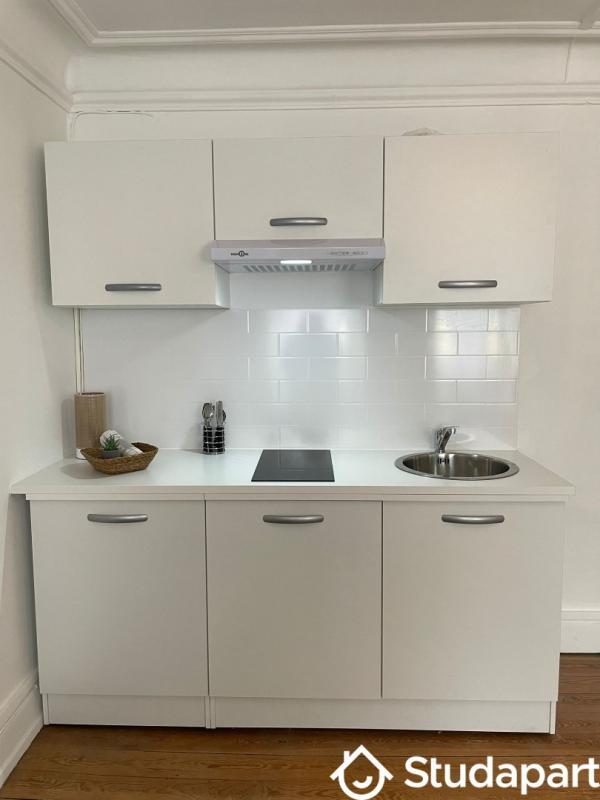 Chambre - 9 m² - 1 pièce