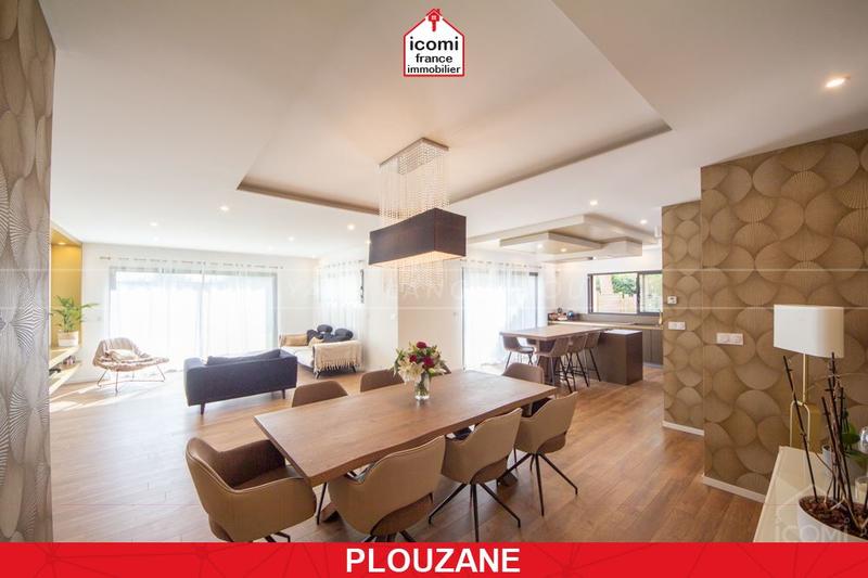 Maison - 200 m² - 5 pièces