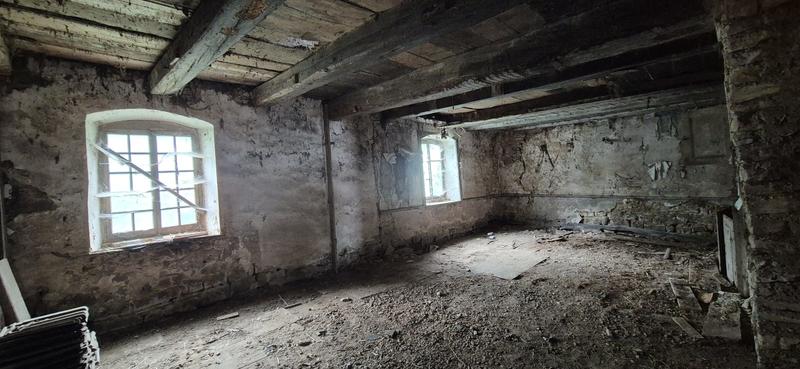 Maison - 79 m² - 6 pièces