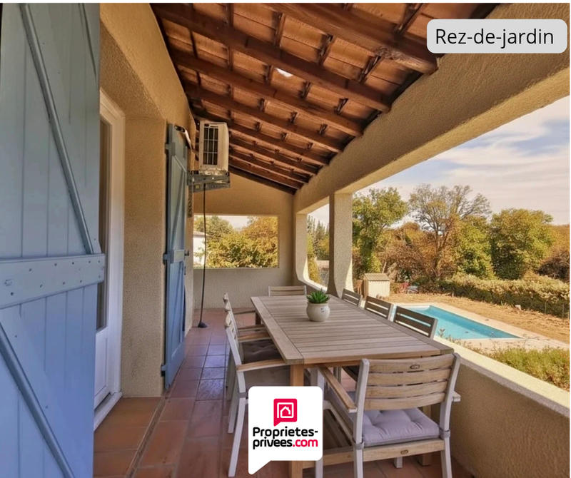 Maison - 162 m² - 8 pièces