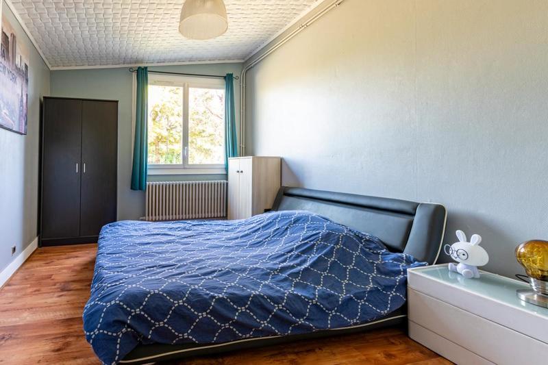 Maison - 151 m² - 6 pièces